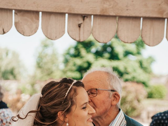 Le mariage de Joël et Rose à Roiffé, Vienne 14