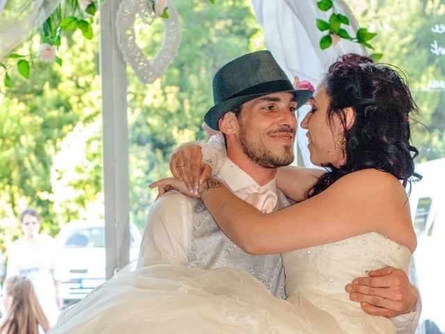 Le mariage de Etienne et Cyndie à Six-Fours les Plages, Var 4