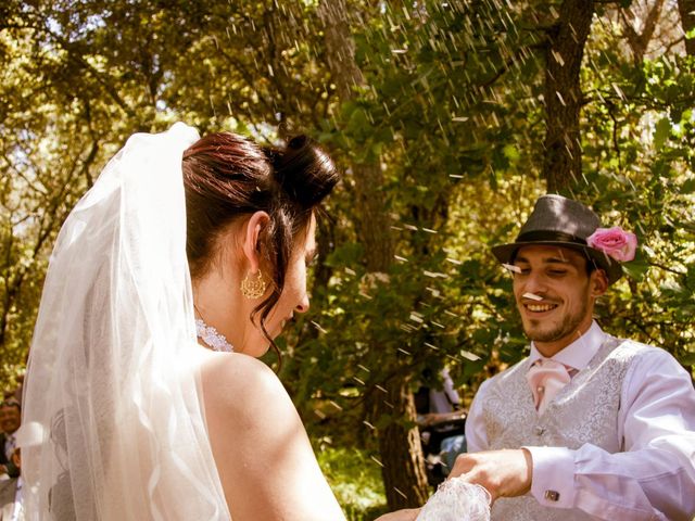 Le mariage de Etienne et Cyndie à Six-Fours les Plages, Var 16