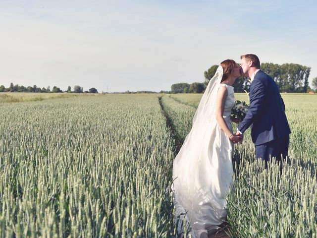 Le mariage de Cyprien et Mathilde à Thumeries, Nord 2