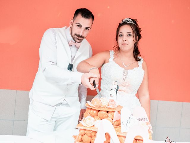 Le mariage de Benjamin  et Dorine à Nogent-sur-Seine, Aube 9