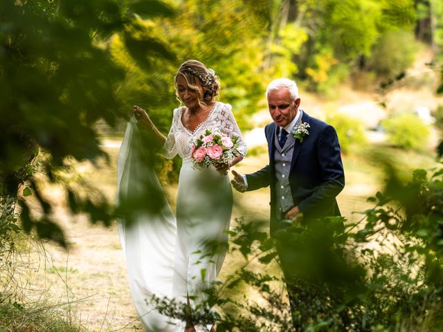 Le mariage de Thierry et Ludmilla à Dieulefit, Drôme 23