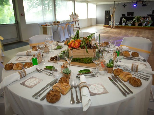 Le mariage de Julien et Mélanie à Beynat, Corrèze 5