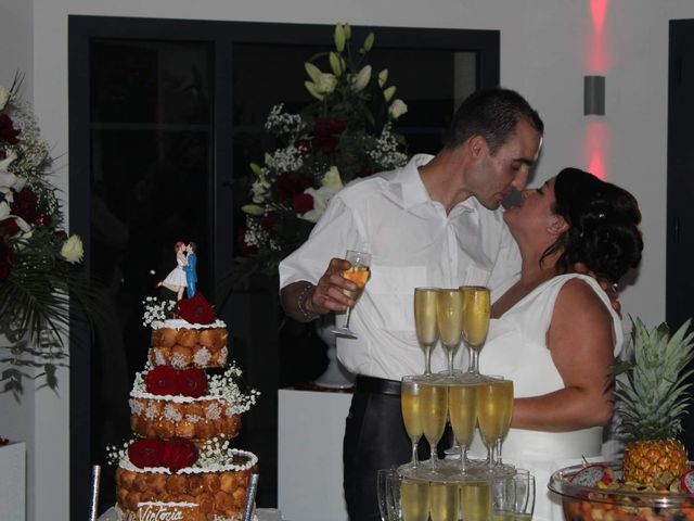 Le mariage de Les Ruiz et Victoria  à Achères, Yvelines 2