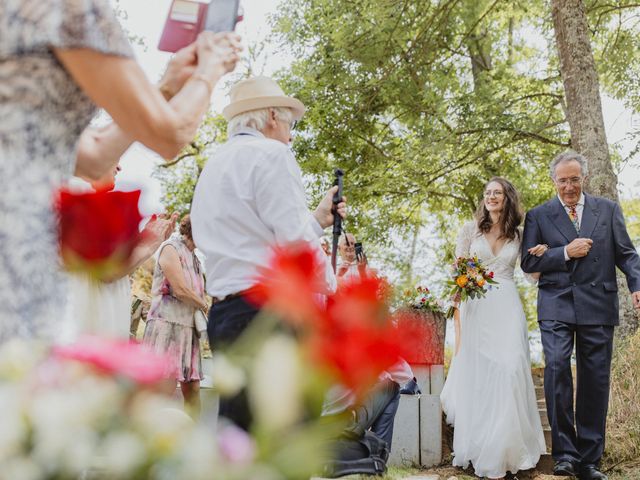 Le mariage de Matthieu et Anne-Sophie à Saint-Marcel-de-Félines, Loire 23