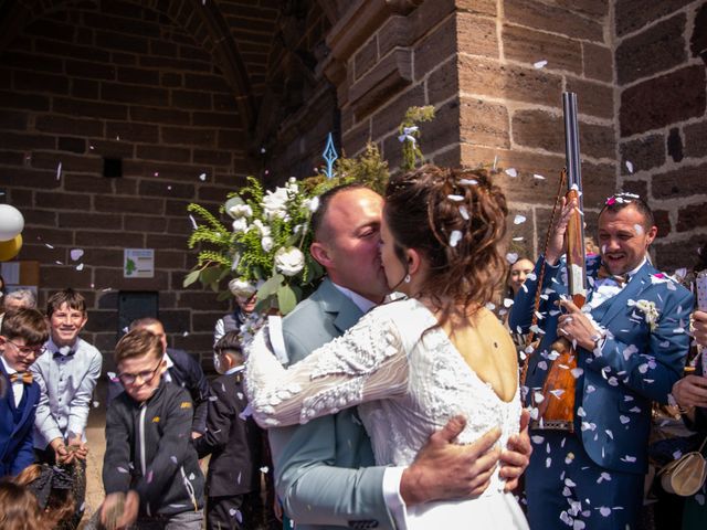 Le mariage de Jeremy et Delphine à Saint-Pierre-Eynac, Haute-Loire 18