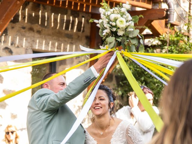 Le mariage de Jeremy et Delphine à Saint-Pierre-Eynac, Haute-Loire 37