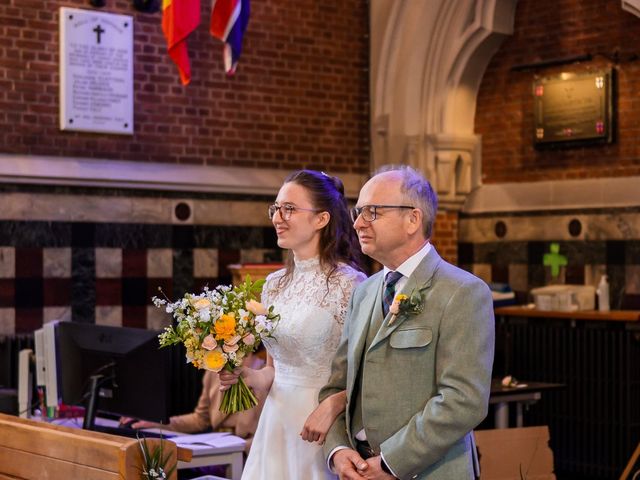 Le mariage de Joshua et Keziah à Court-Saint-Étienne, Brabant wallon 3