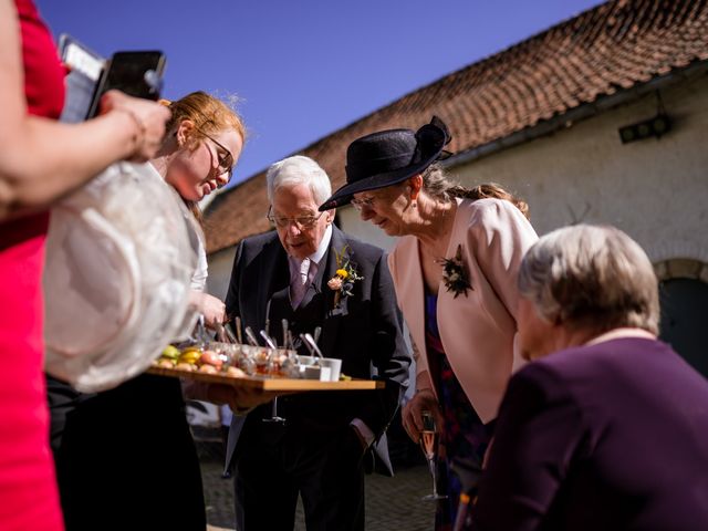 Le mariage de Joshua et Keziah à Court-Saint-Étienne, Brabant wallon 27