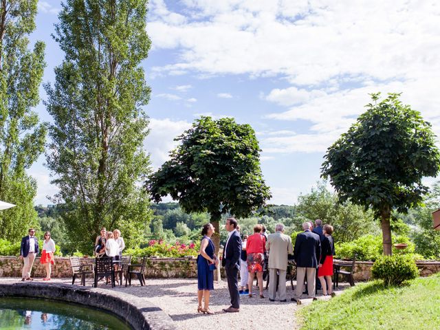 Le mariage de Adrien et Candice à Levallois-Perret, Hauts-de-Seine 16