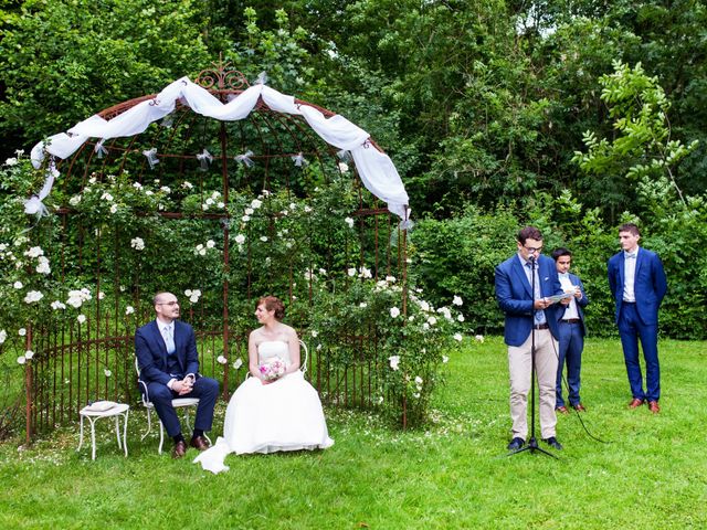 Le mariage de Adrien et Candice à Levallois-Perret, Hauts-de-Seine 17