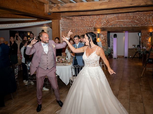 Le mariage de Damien et Isabelle à La Londe, Seine-Maritime 23