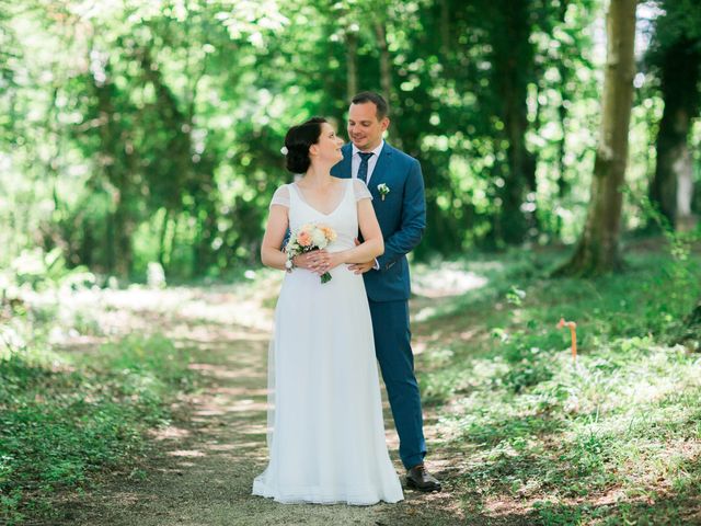 Le mariage de Thomas et Emeline à Saint-Thomas-en-Royans, Drôme 8