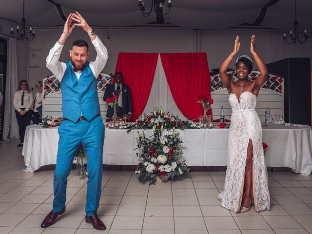 Le mariage de Guillaume  et Christina  à Bouafle, Yvelines 9