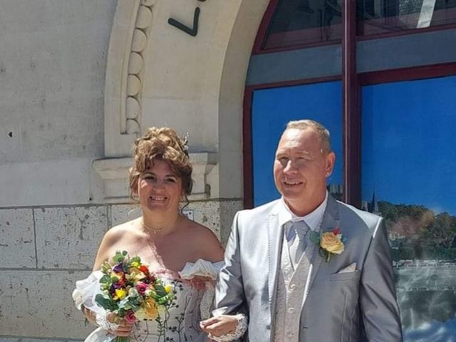 Le mariage de Sébastien et Nadia à Montrichard, Loir-et-Cher 1