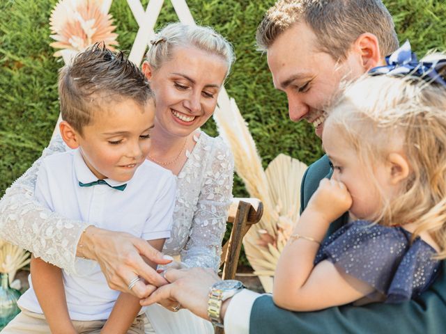 Le mariage de Julien et Soline à Panissières, Loire 23