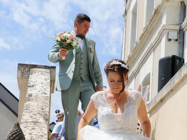 Le mariage de Clément et Alexandra à Nazelles-Négron, Indre-et-Loire 85