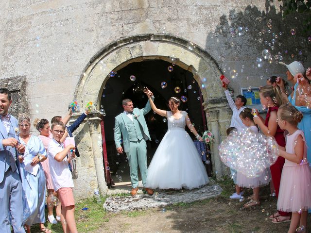 Le mariage de Clément et Alexandra à Nazelles-Négron, Indre-et-Loire 91