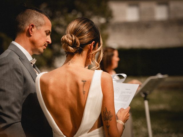 Le mariage de Julien et Helen à Saint-Yrieix-sur-Charente, Charente 15