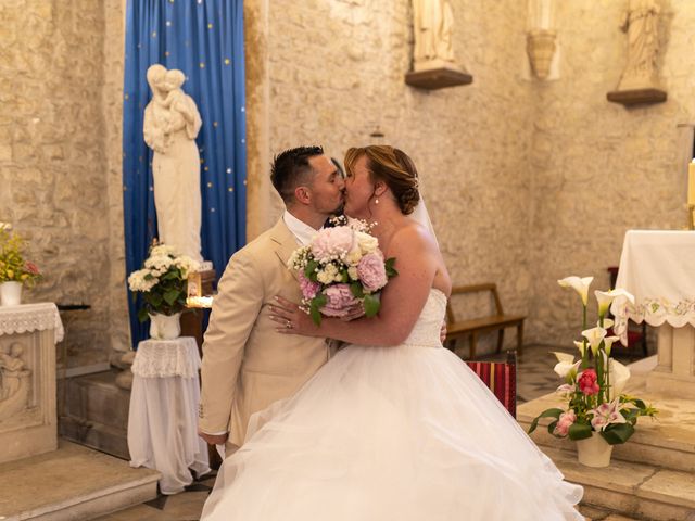 Le mariage de Alexandre et Mélanie à L'Houmeau, Charente Maritime 27