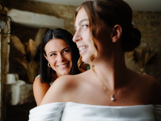 Le mariage de Thomas et Camille à Saint-Porchaire, Charente Maritime 6