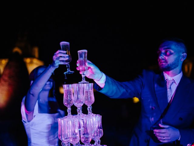 Le mariage de Thomas et Camille à Saint-Porchaire, Charente Maritime 64