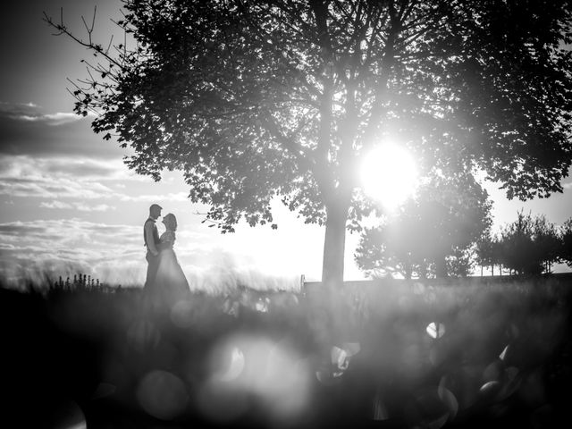 Le mariage de Rémy et Aurore à Ouanne, Yonne 4