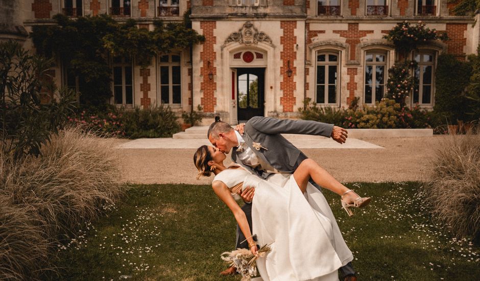 Le mariage de Julien et Helen à Saint-Yrieix-sur-Charente, Charente