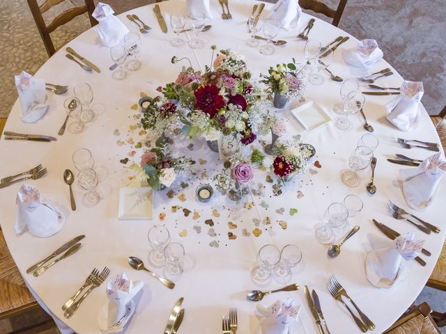 Le mariage de Alex et Gretchen à Biras, Dordogne 5