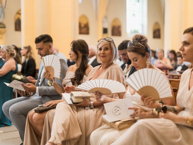 Le mariage de Andy et Aline à Saint-Priest-Bramefant, Puy-de-Dôme 34