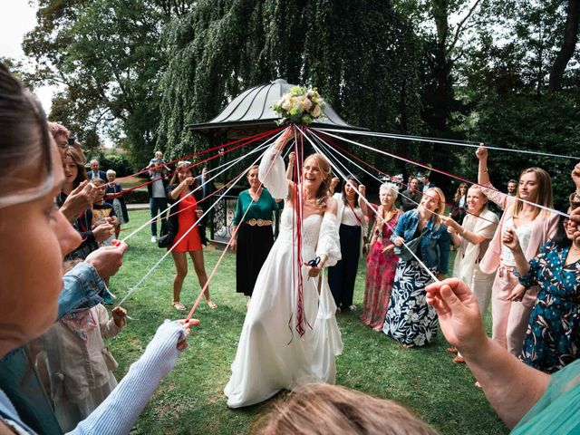 Le mariage de David et Valérie à Roncq, Nord 14