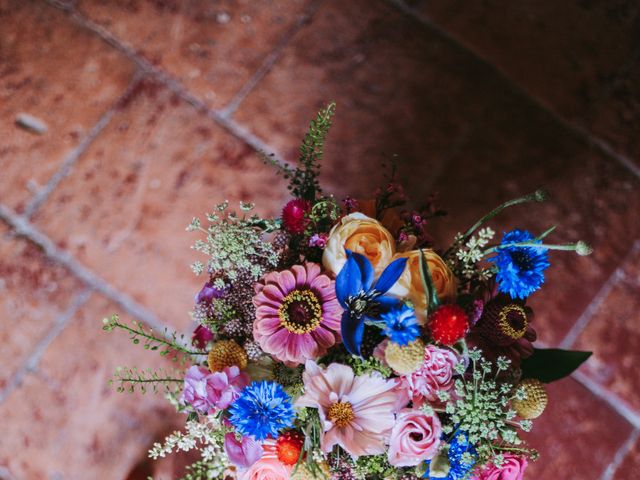 Le mariage de Louis et Chloé à Merry-sur-Yonne, Yonne 1