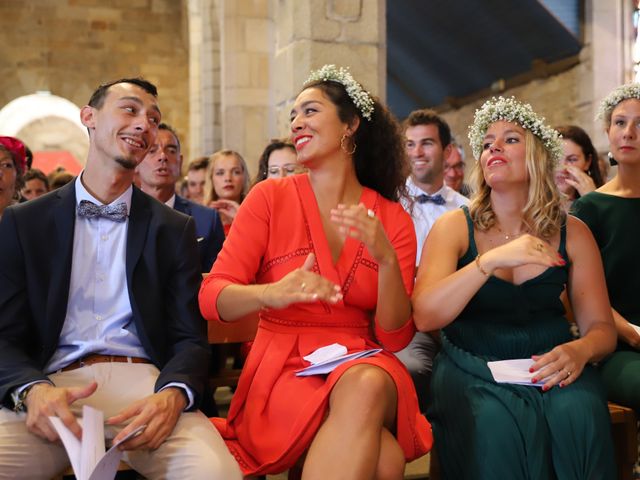 Le mariage de Baptiste et Léa à Combrit, Finistère 36