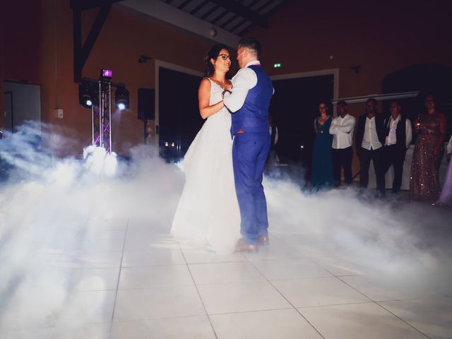 Le mariage de Jérémy et Angélique à Chaponost, Rhône 1