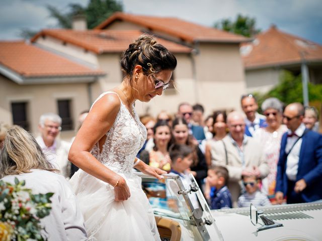 Le mariage de Jérémy et Angélique à Chaponost, Rhône 10