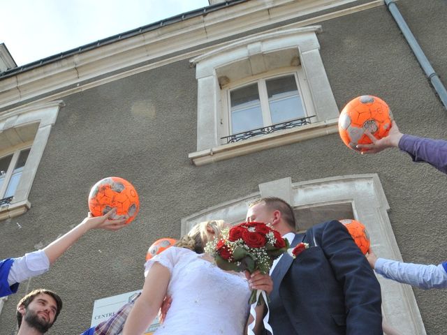 Le mariage de Quentin et Alicia à Saint-Fargeau, Yonne 44