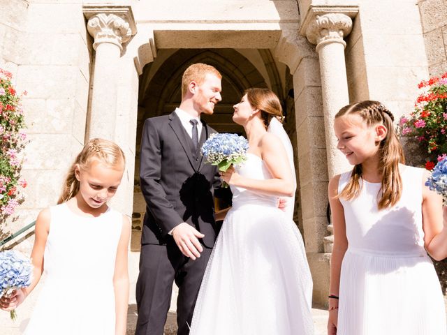 Le mariage de Germain et Pauline à Trédion, Morbihan 18