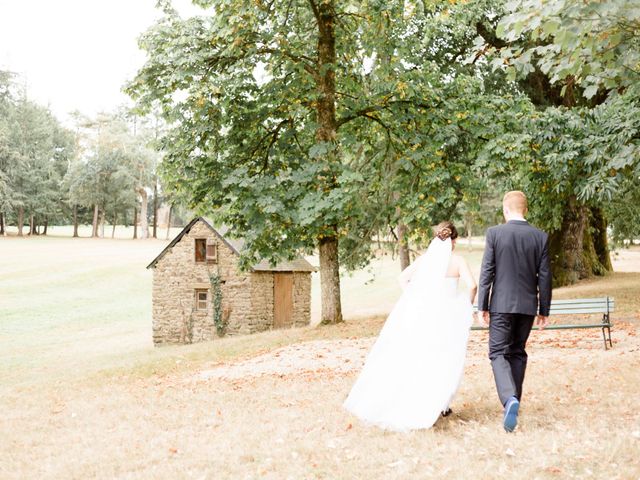 Le mariage de Germain et Pauline à Trédion, Morbihan 34