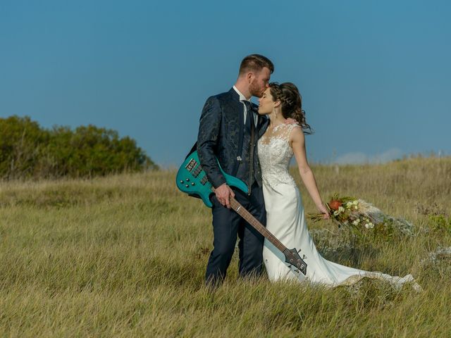 Le mariage de David et Anne-Laure à Pluméliau, Morbihan 173