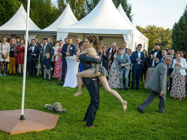 Le mariage de David et Anne-Laure à Pluméliau, Morbihan 100