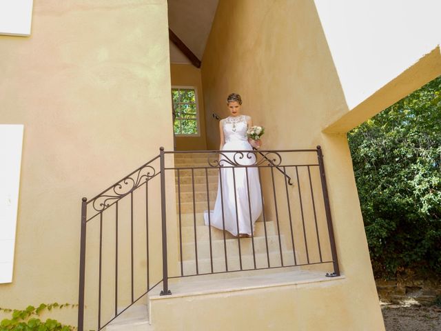 Le mariage de Aurélien et Noémie à Légny, Rhône 3