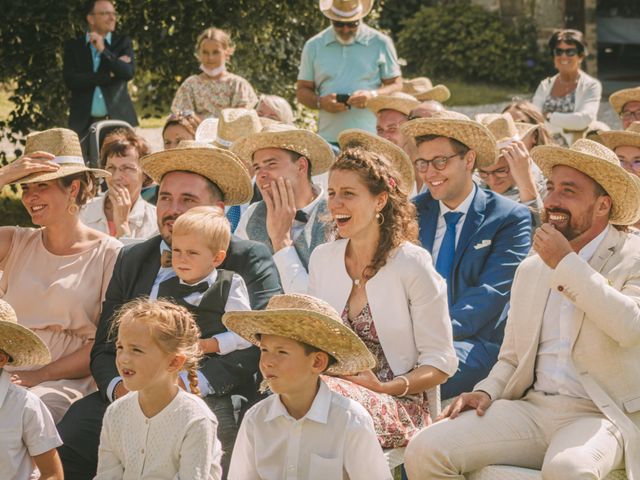 Le mariage de Yoran et Louisa à Ambrières-les-Vallées, Mayenne 8