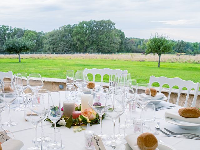 Le mariage de Pierre et Lorinne à Montigny-la-Resle, Yonne 48