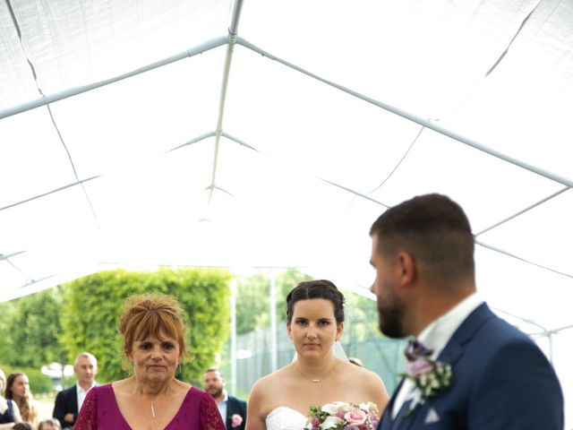 Le mariage de Mathieu et Mathilde à Lindry, Yonne 16