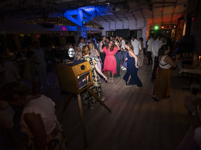 Le mariage de Sigmar et Melanie à Nyons, Drôme 48