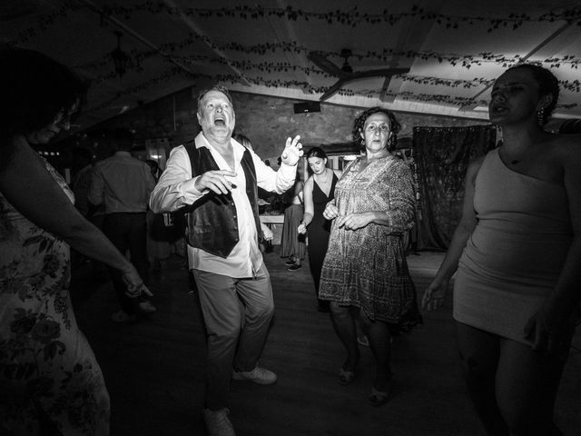 Le mariage de Sigmar et Melanie à Nyons, Drôme 51