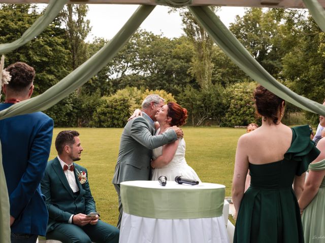 Le mariage de Raphael et Cathleen à Gouesnou, Finistère 2