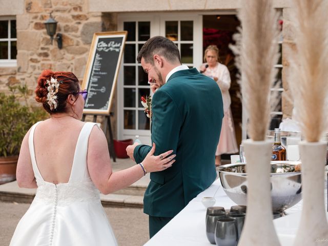 Le mariage de Raphael et Cathleen à Gouesnou, Finistère 9