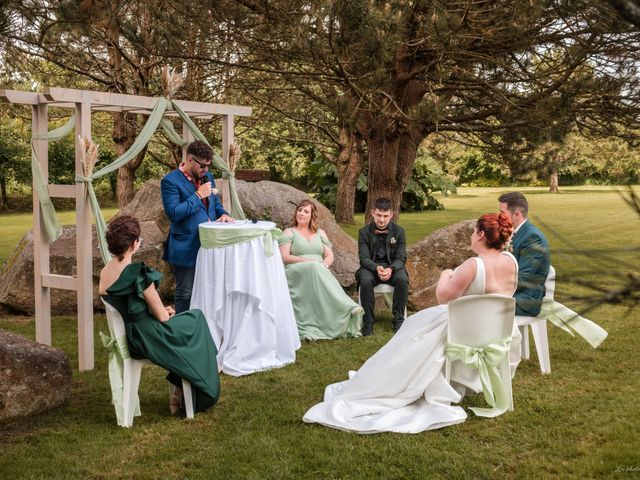 Le mariage de Raphael et Cathleen à Gouesnou, Finistère 12