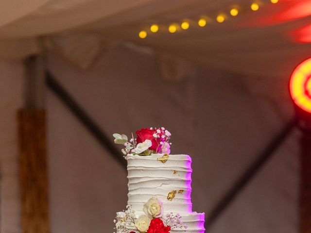 Le mariage de Erwan et Vanessa à Plomelin, Finistère 37